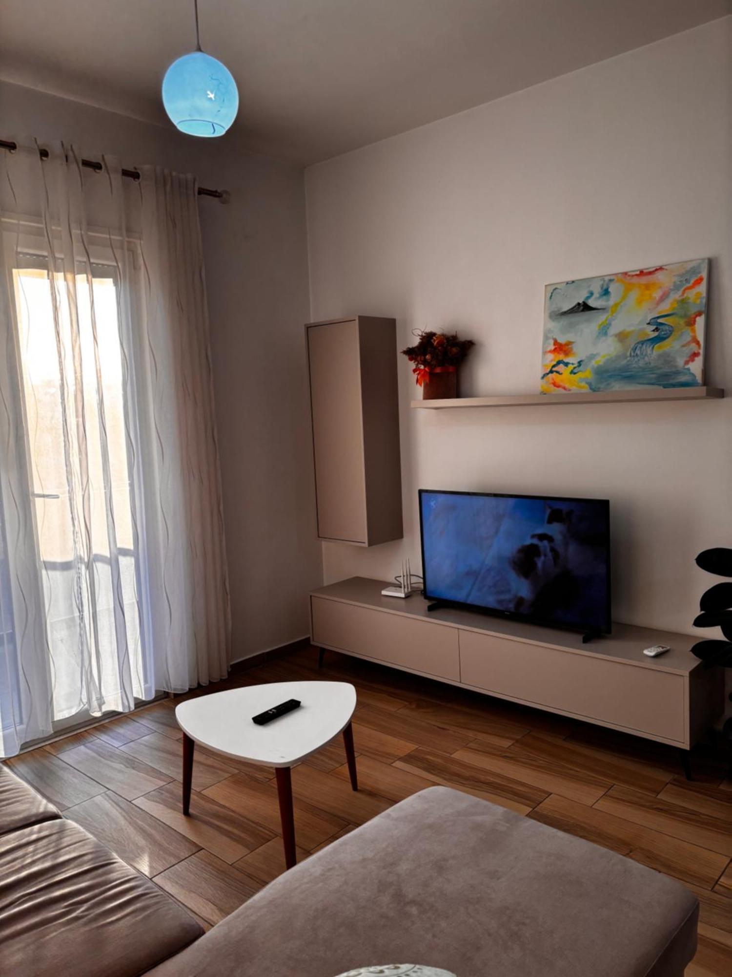 Jon'S Apartment Тирана Экстерьер фото