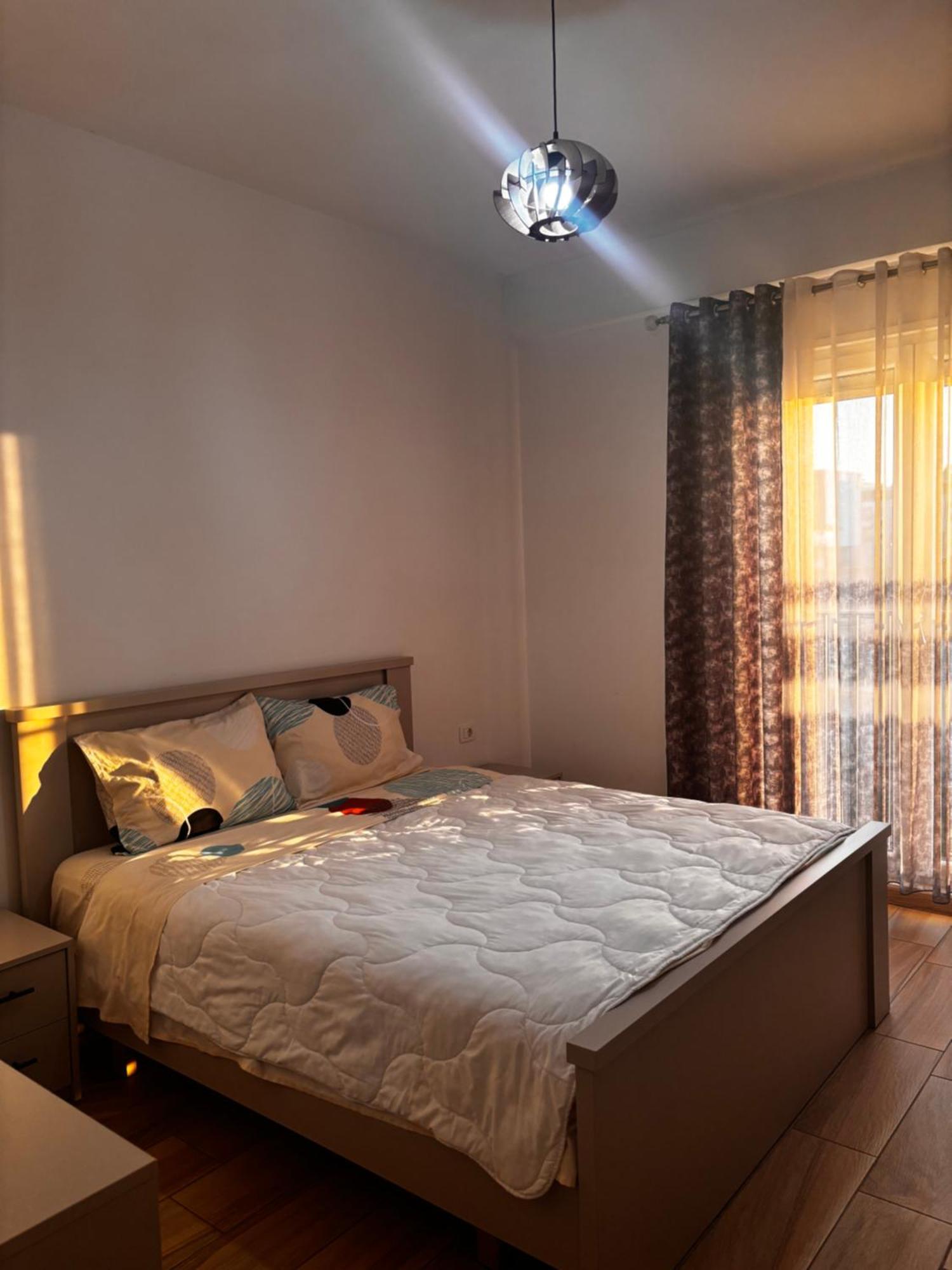 Jon'S Apartment Тирана Экстерьер фото